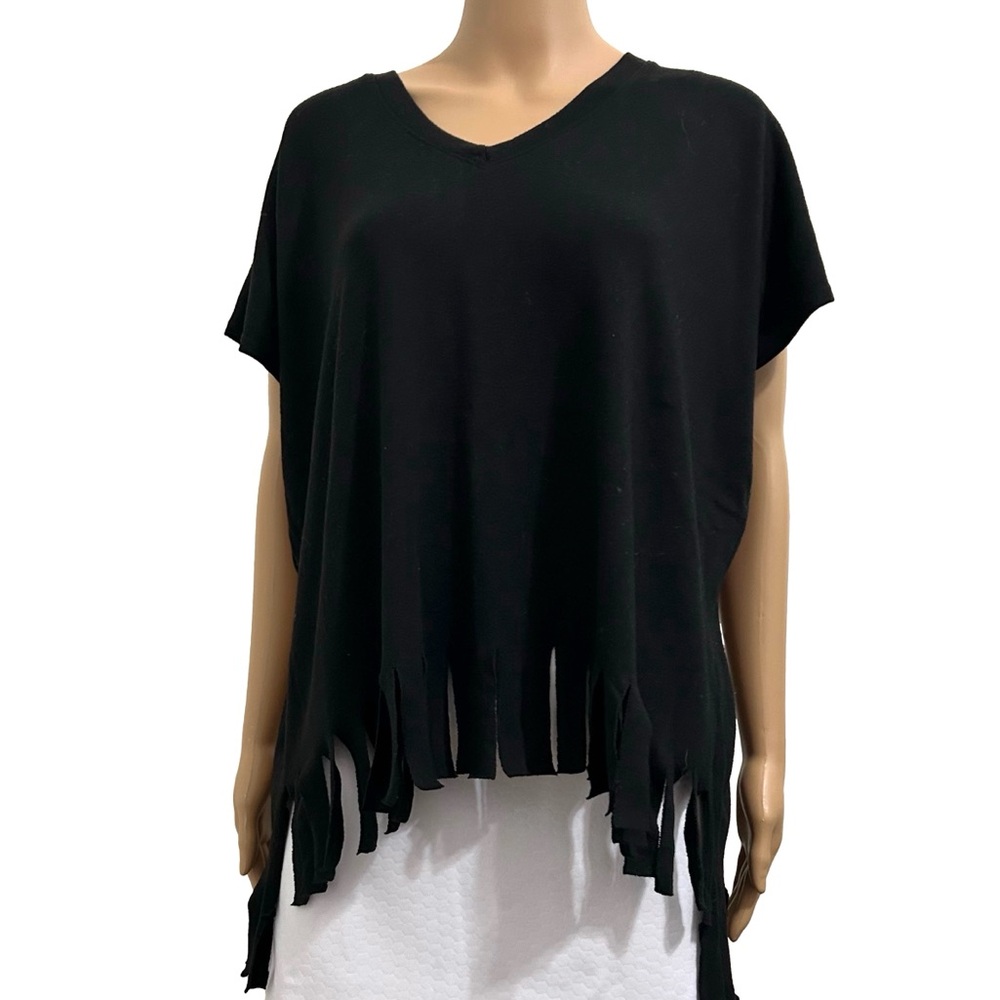Go Couture Black Fringe Top with V Neck and Short Sleeves